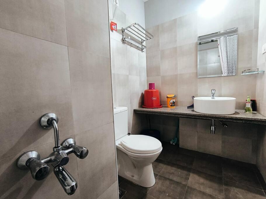 Good 2 Bhk With Pool View 6km From Airport, -805 Apartment Dabolim